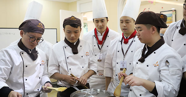 广州欧米奇先进设备